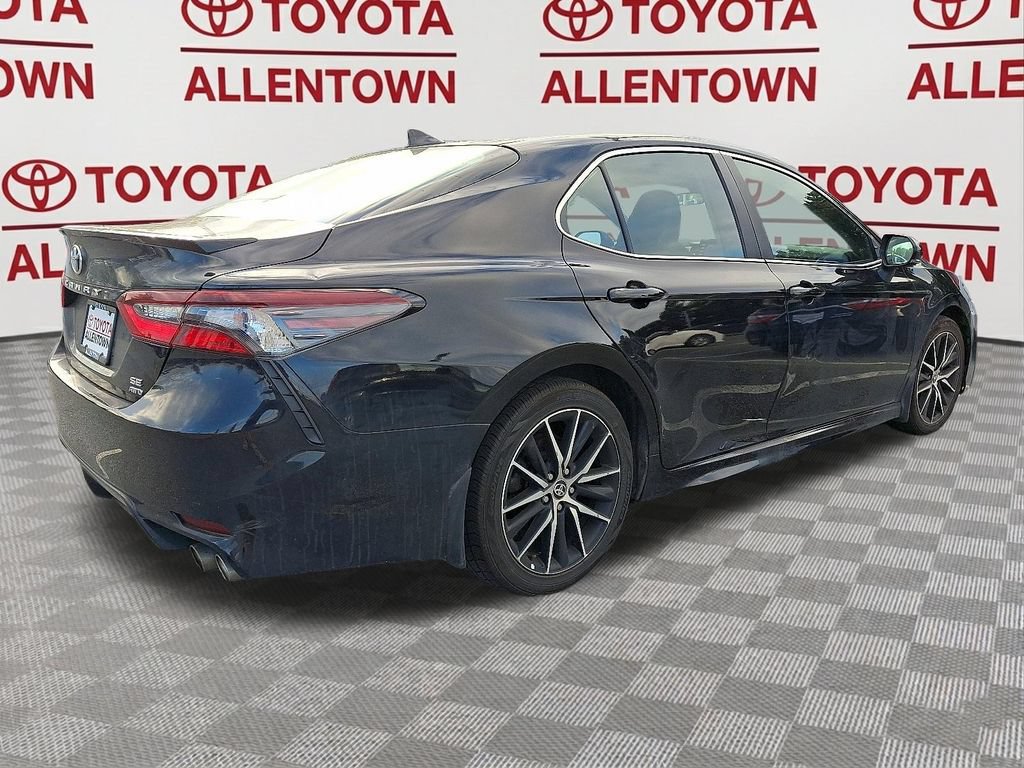 Used 2024 Toyota Camry SE AWD/4WD image 8