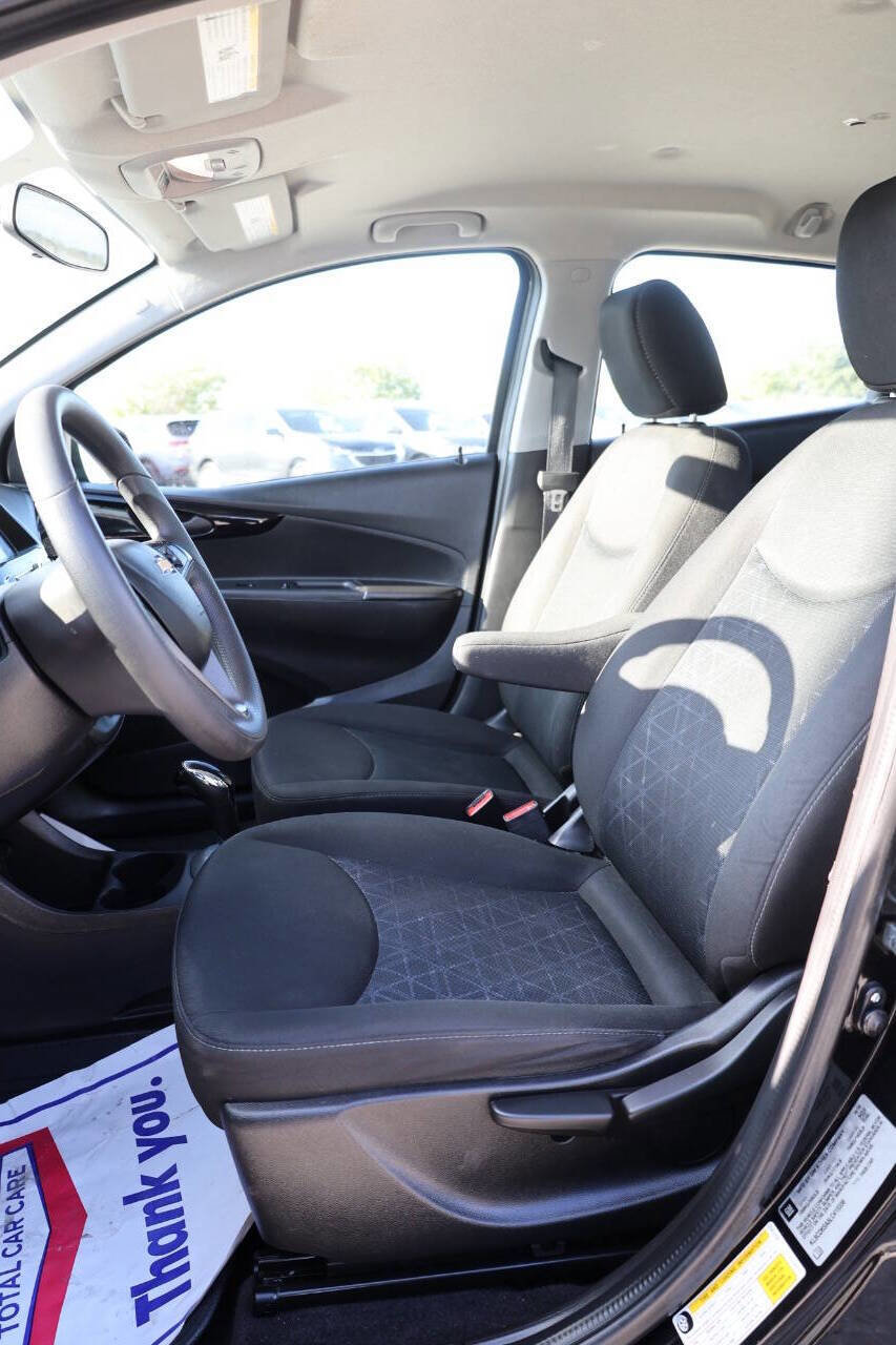 Used 2020 Chevrolet Spark LT FWD image 12