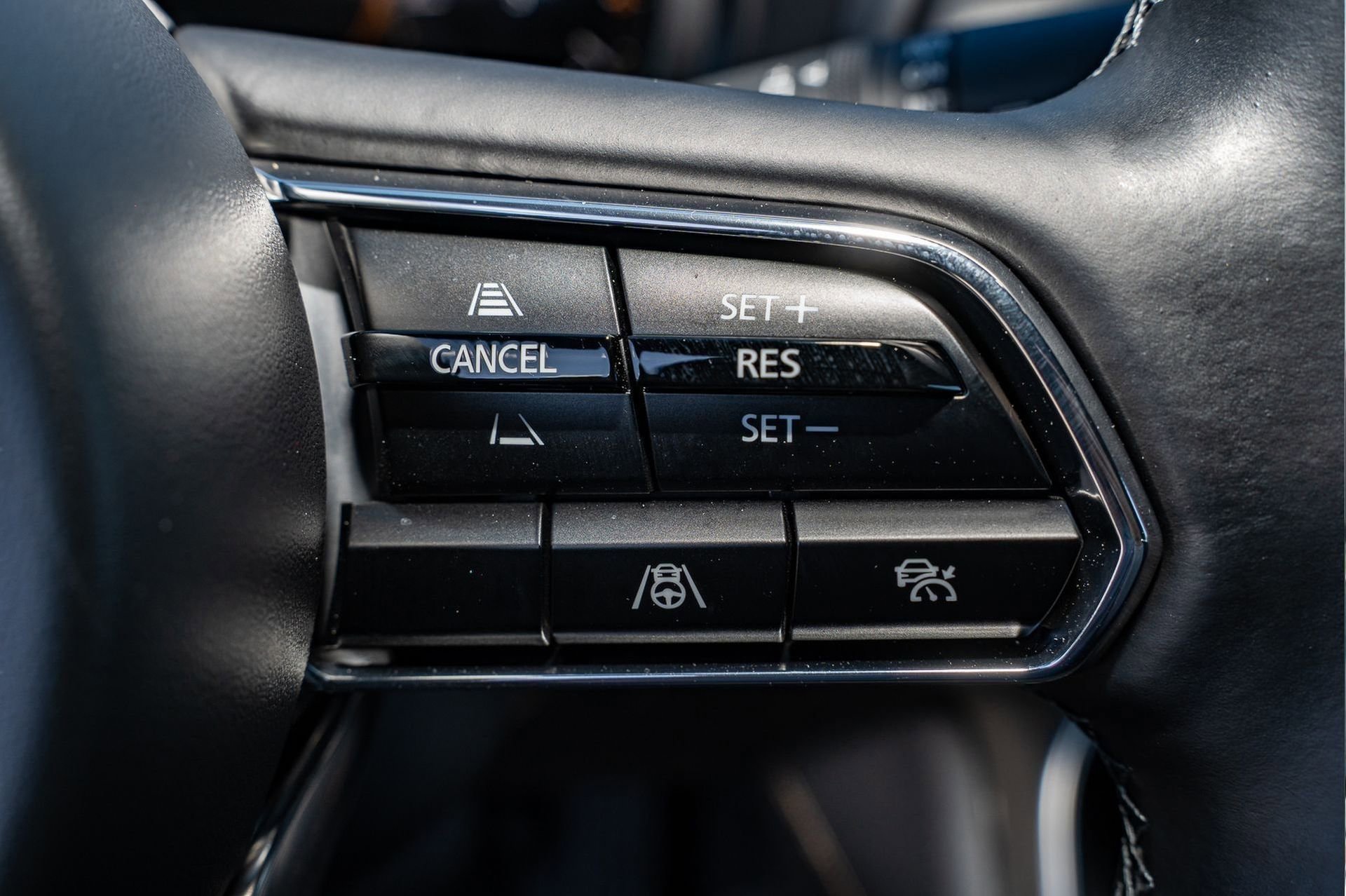 Used 2025 MAZDA CX-90 3.3 Turbo S w/ Premium Package image 35