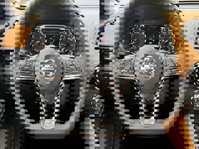 New 2025 Nissan Sentra SV w/ SV Premium Package image 20