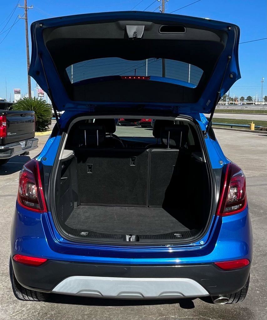 Used 2018 Buick Encore Essence image 12