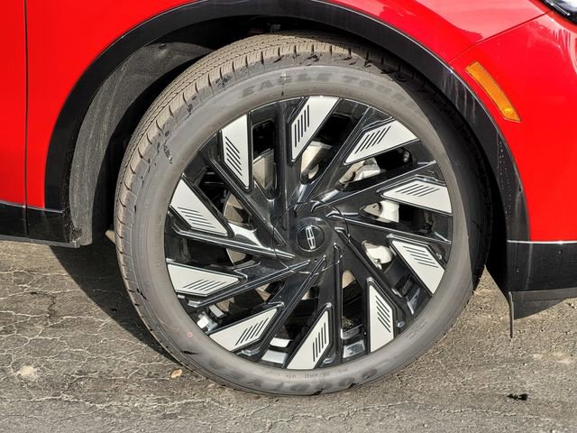 New 2026 Lincoln Nautilus Reserve image 9