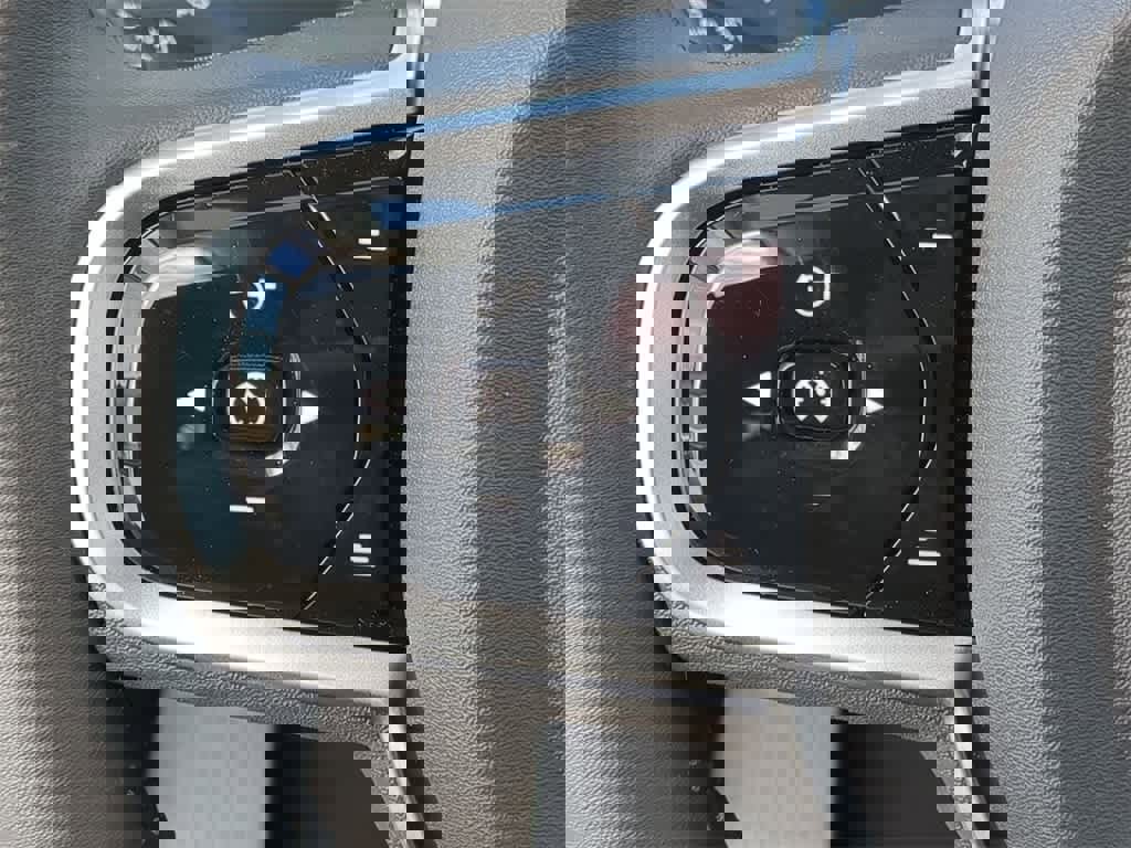 New 2026 Volvo XC90 B6 Plus w/ Protection Package Premier image 22