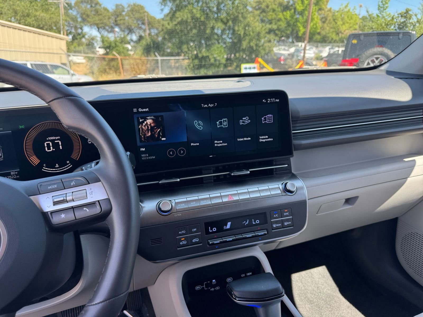 Used 2025 Hyundai Kona SEL image 17