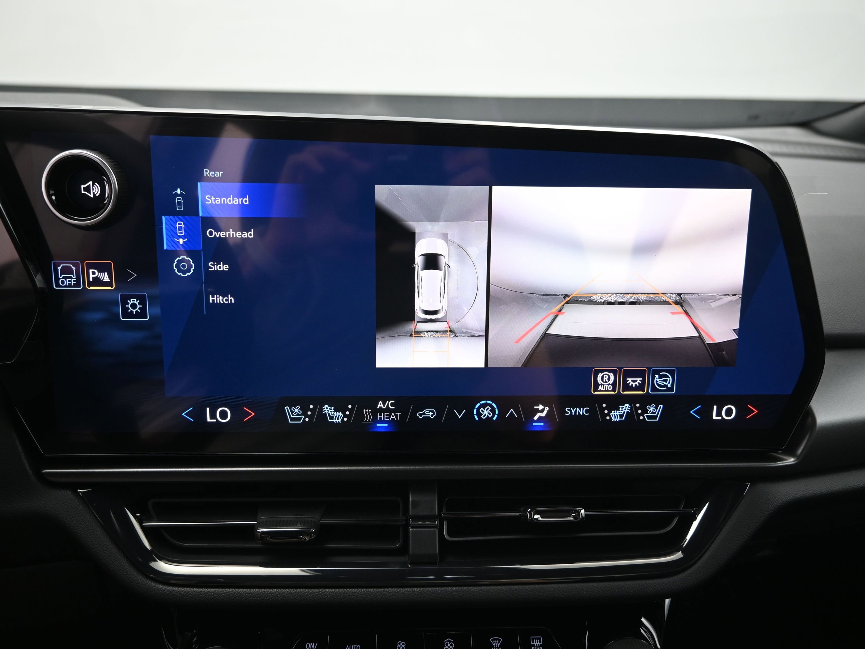 New 2026 Chevrolet Equinox EV RS image 18