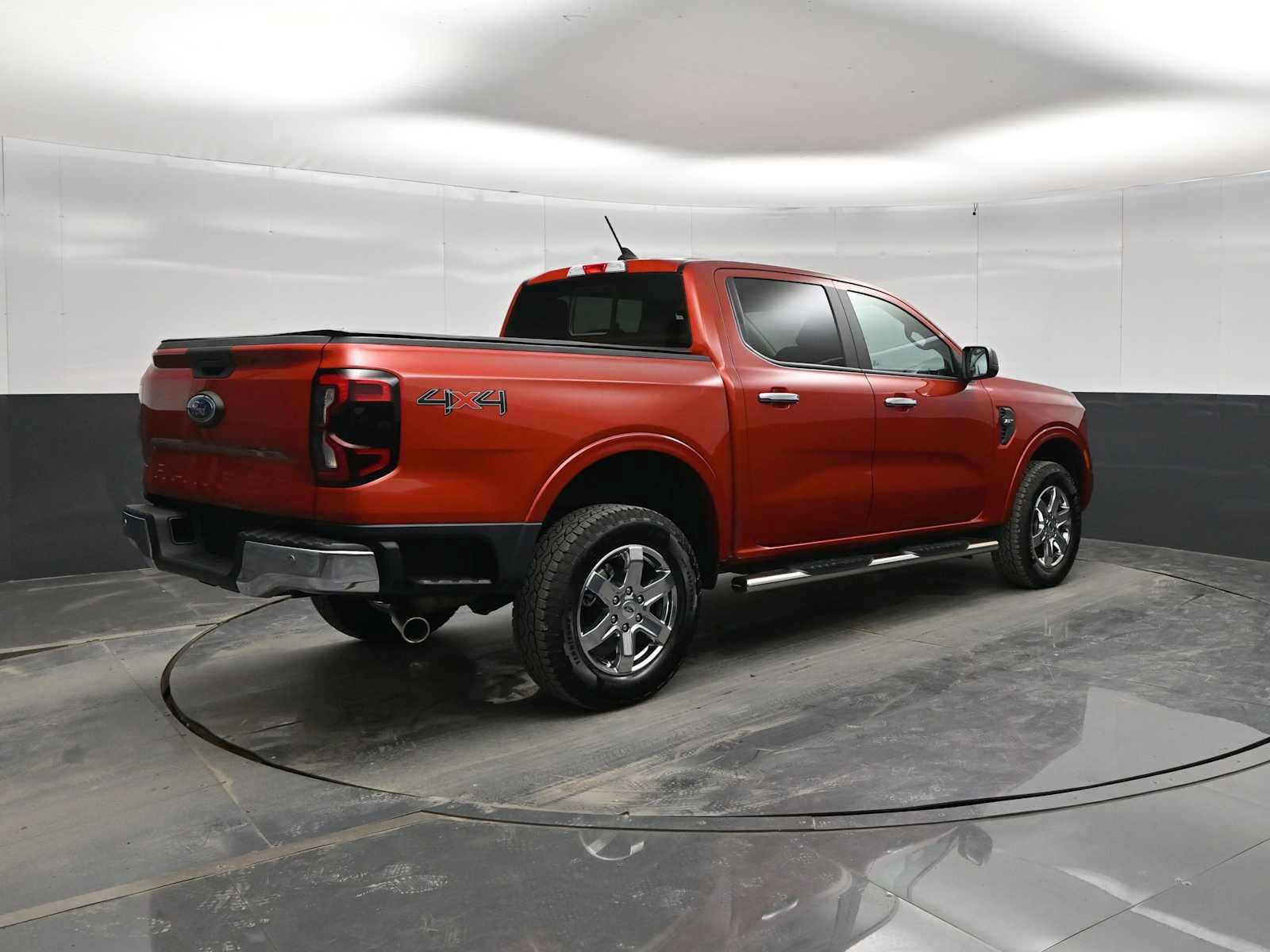Used 2024 Ford Ranger XLT w/ Equipment Group 301A High AWD/4WD image 7