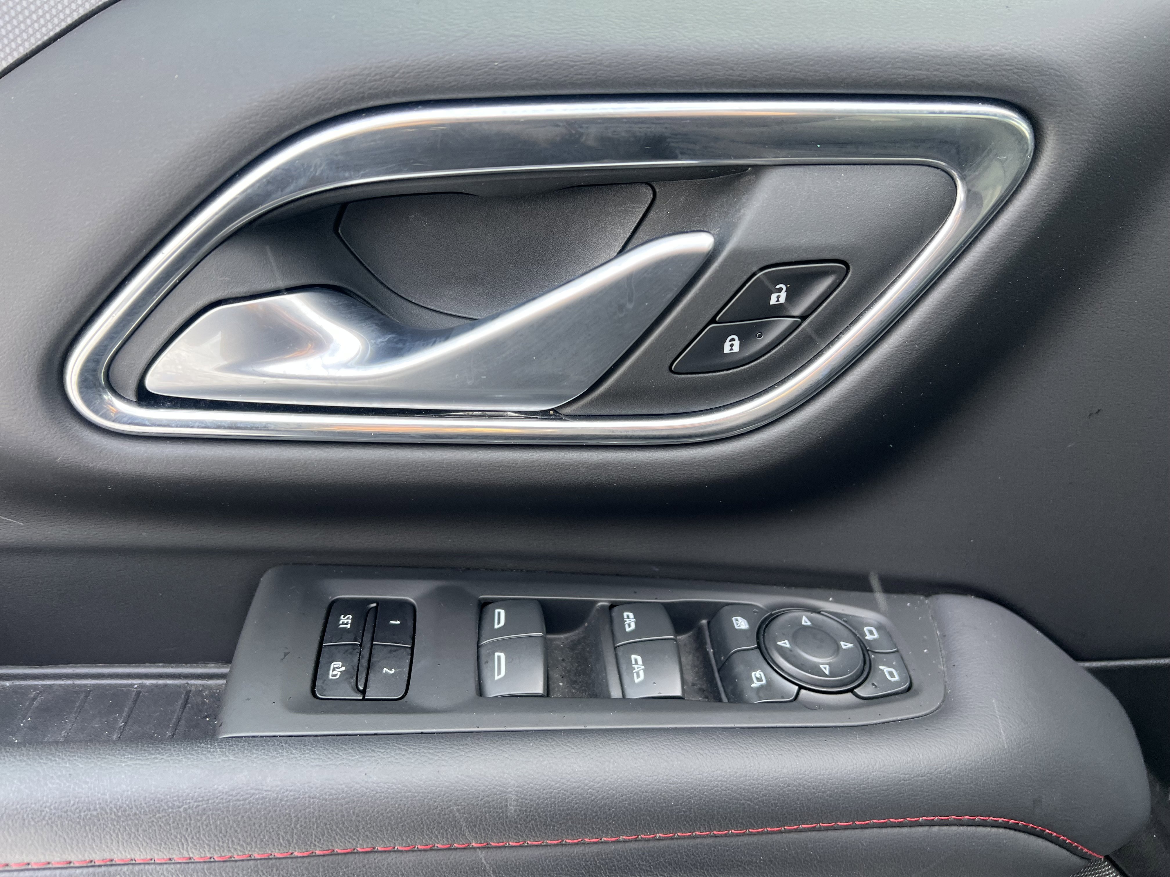 Certified 2022 Chevrolet Tahoe RST w/ Luxury Package image 17