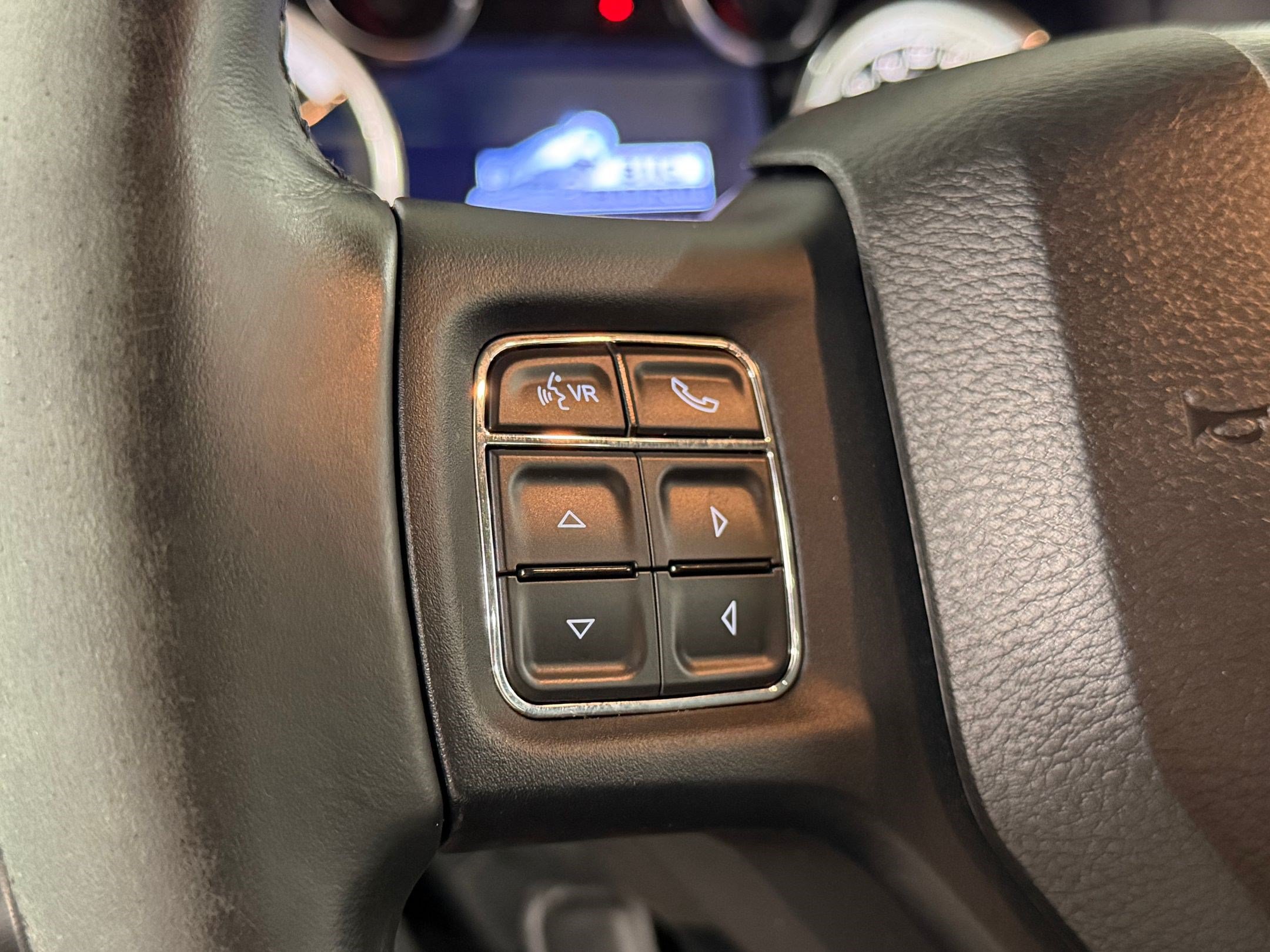 Used 2016 RAM 1500 Big Horn RWD image 15
