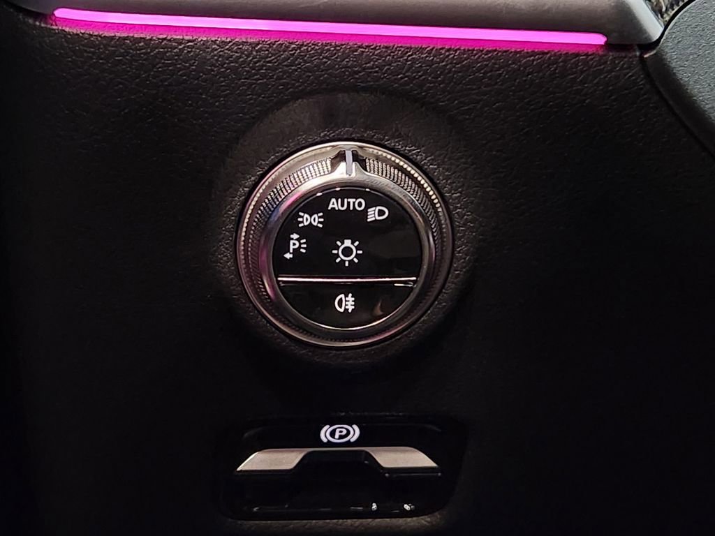 New 2026 Mercedes-Benz CLE 53 AMG 4MATIC Cabriolet image 18