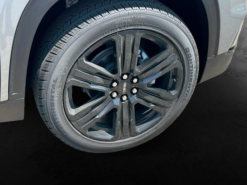 New 2026 GMC Acadia Elevation w/ Black Edition FWD image 11