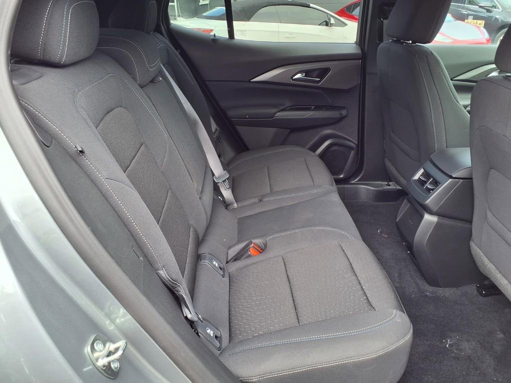Used 2025 Chevrolet Equinox EV LT w/ Comfort Package AWD/4WD image 15