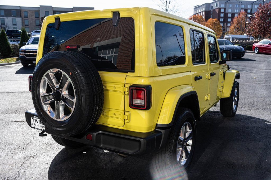 Used 2023 Jeep Wrangler Unlimited Sahara AWD/4WD image 32