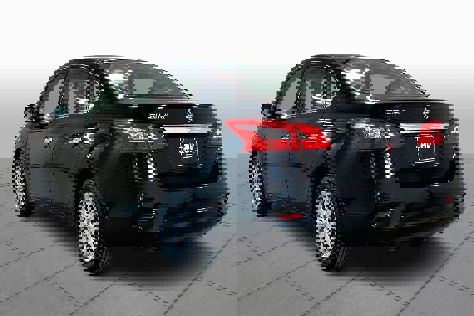 Used 2017 Nissan Sentra S image 12