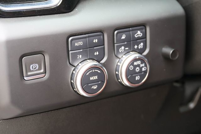 Used 2024 GMC Sierra 2500 Denali Ultimate w/ Max Trailering Package AWD/4WD image 32