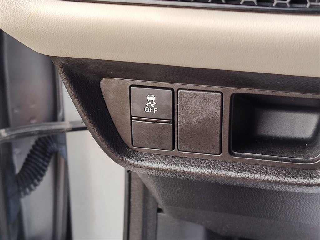 Used 2023 Honda HR-V LX image 23