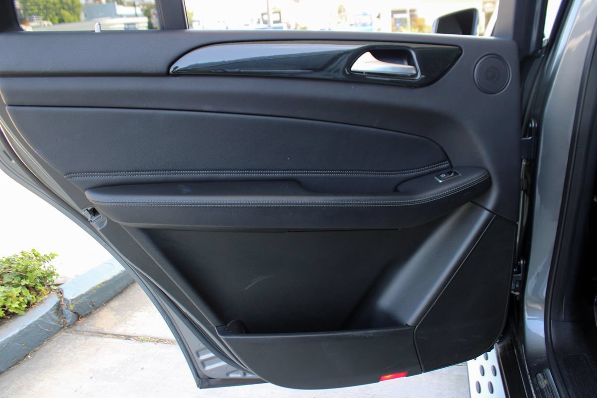 Used 2018 Mercedes-Benz GLS 450 4MATIC image 50