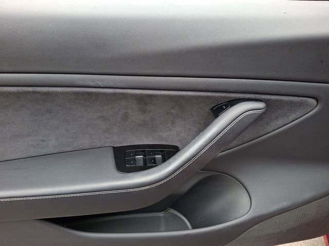 Used 2018 Tesla Model 3 Long Range image 15