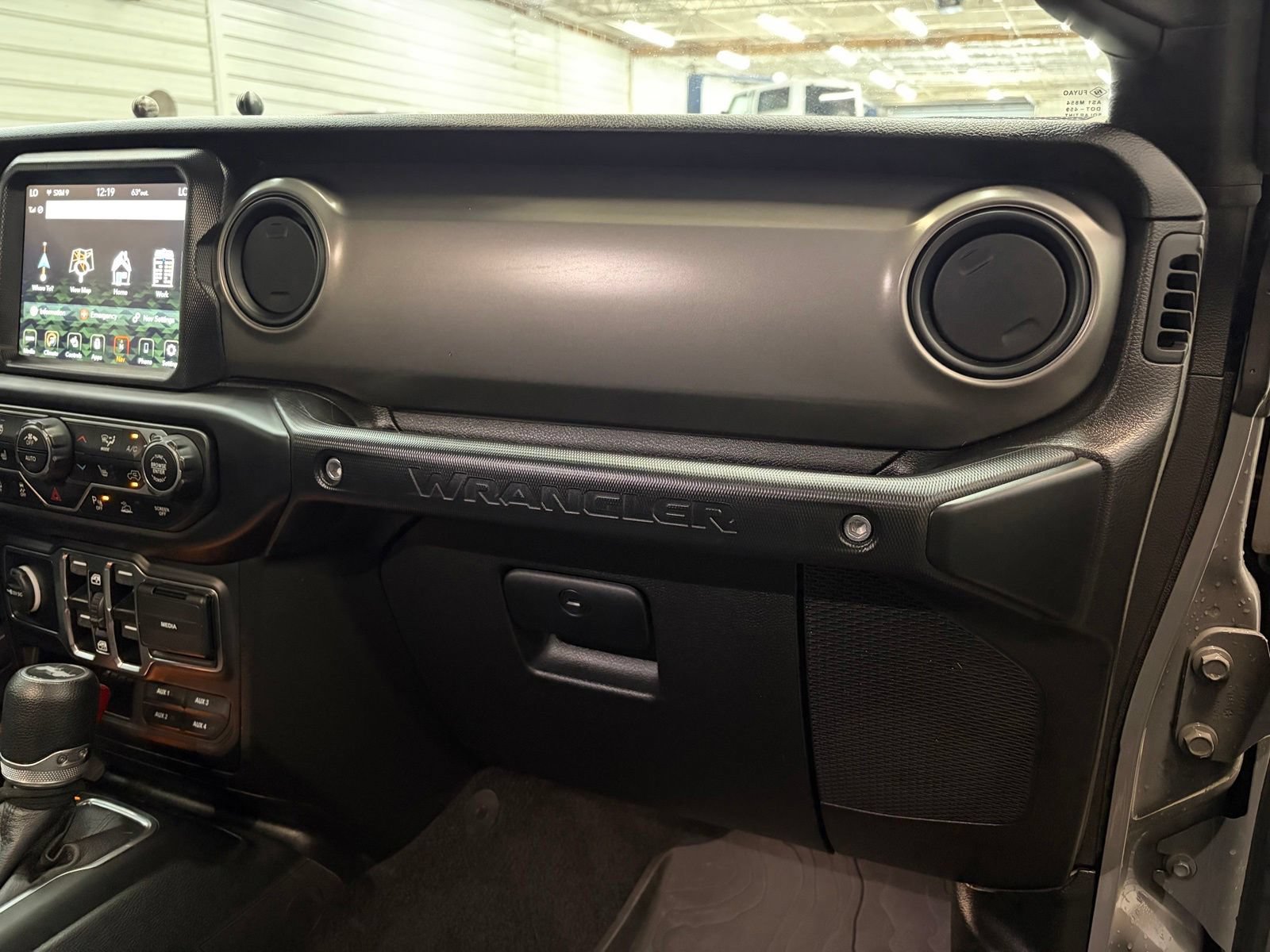 Used 2021 Jeep Wrangler Unlimited Sport AWD/4WD image 26