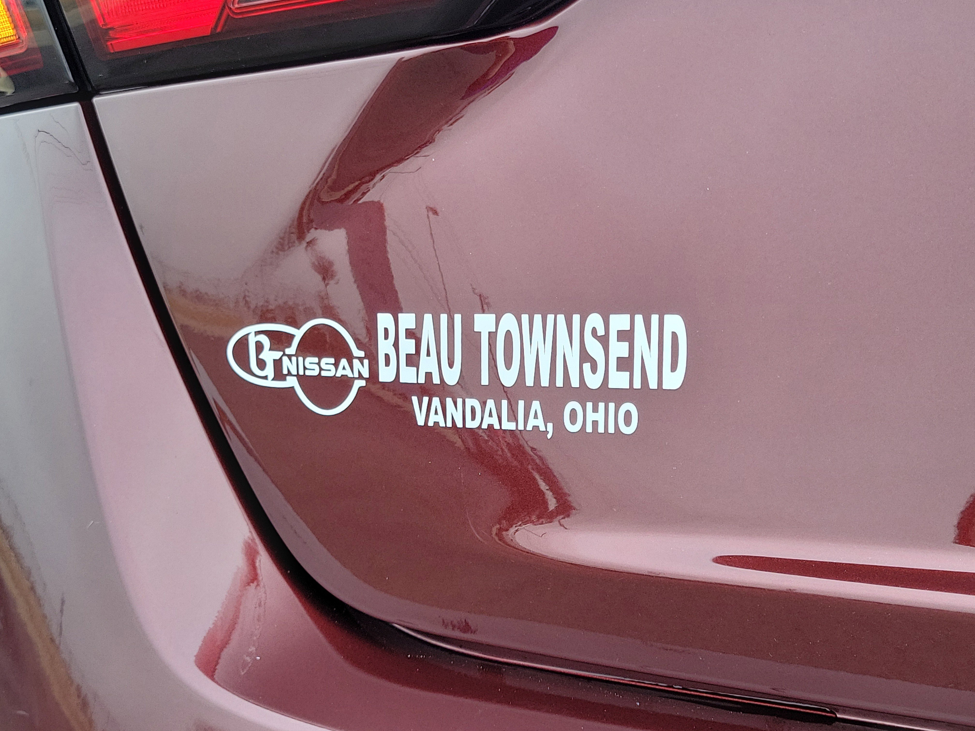 Used 2025 Nissan Altima 2.5 SV FWD image 7