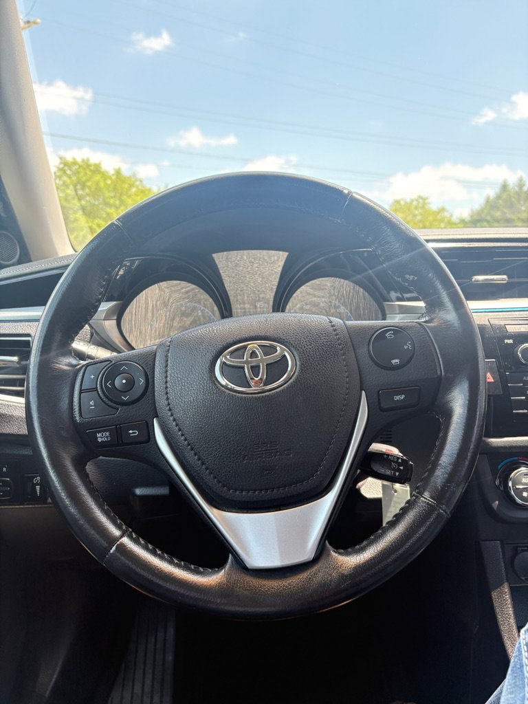 Used 2016 Toyota Corolla S FWD image 16