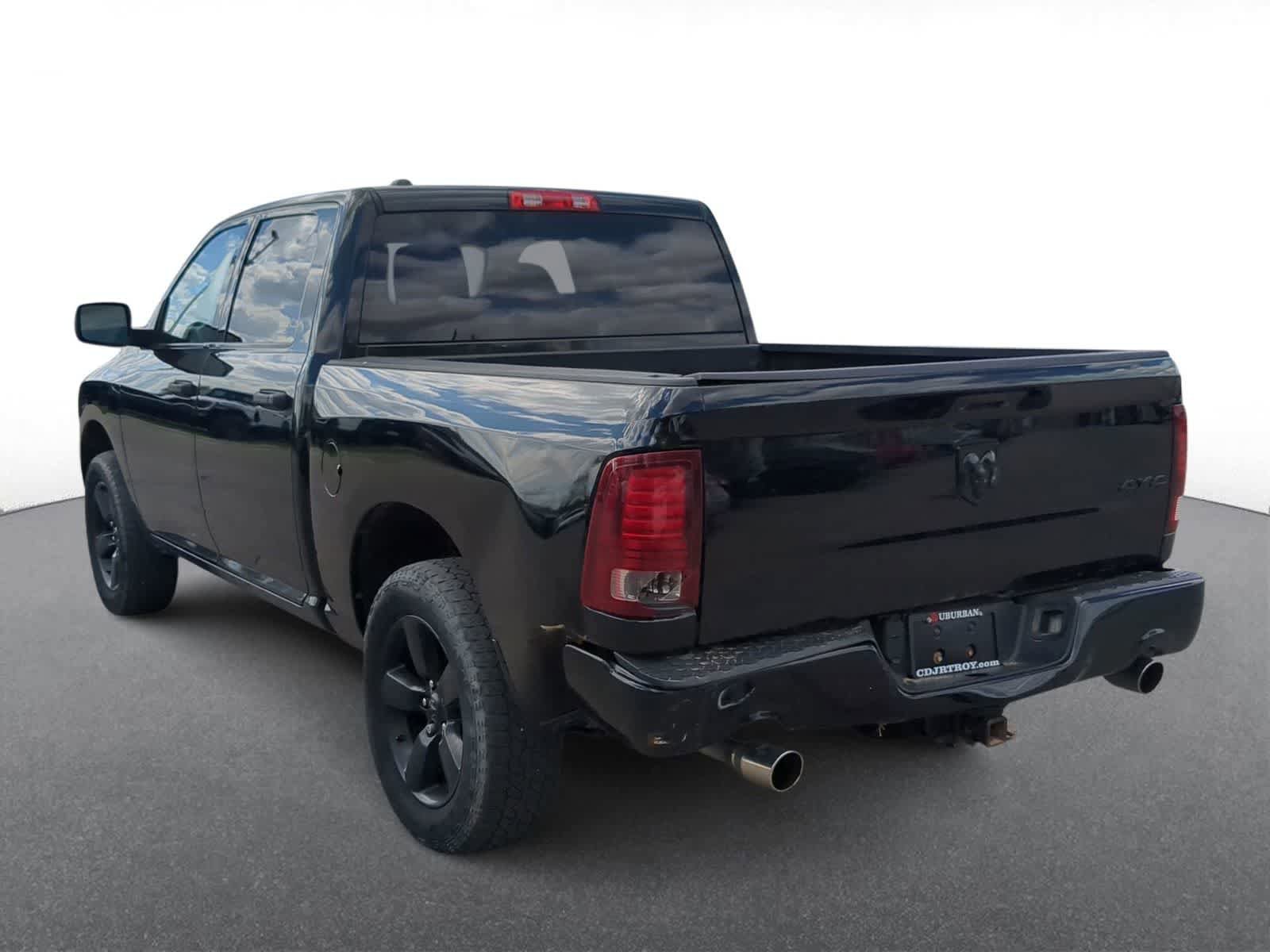 Used 2014 RAM 1500 Express w/ Black Ram 1500 Express Group AWD/4WD image 6