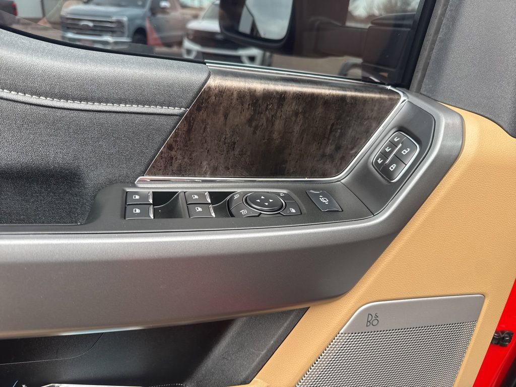 Used 2025 Ford F350 Lariat w/ Lariat Ultimate Package image 12