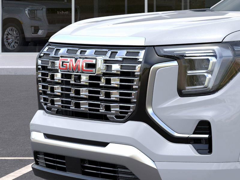 New 2026 GMC Terrain Denali w/ LPO, Black Badging Package image 13