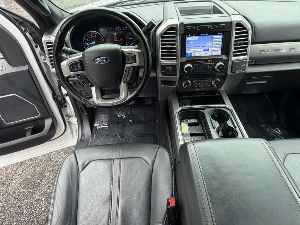 Used 2017 Ford F350 Platinum w/ Platinum Ultimate Package AWD/4WD image 17