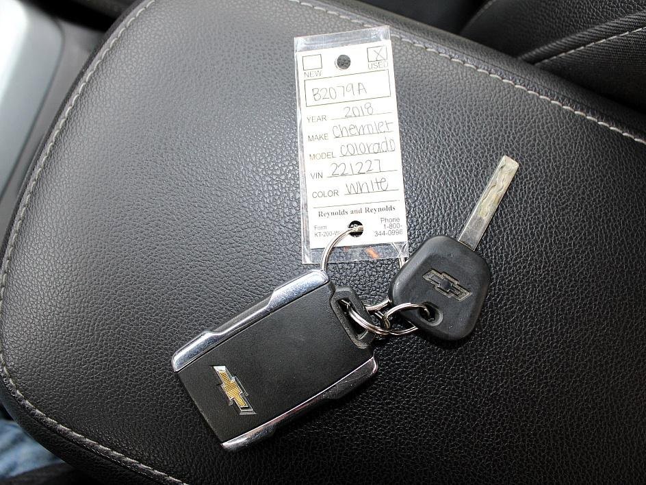 Used 2018 Chevrolet Colorado ZR2 w/ ZR2 Dusk Special Edition image 24