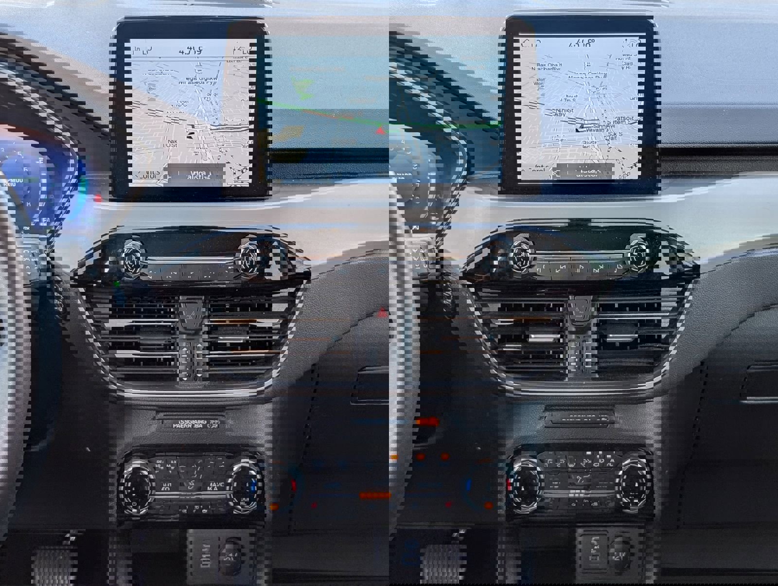 Used 2022 Ford Escape SEL w/ Technology Package image 17