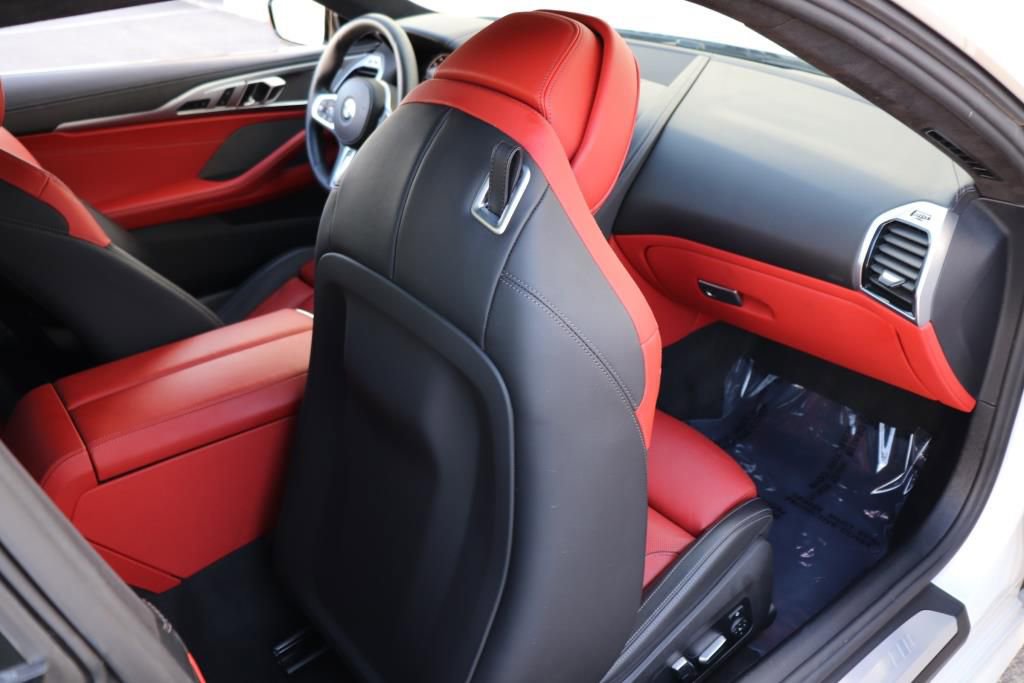 Used 2020 BMW M850i xDrive Coupe image 32