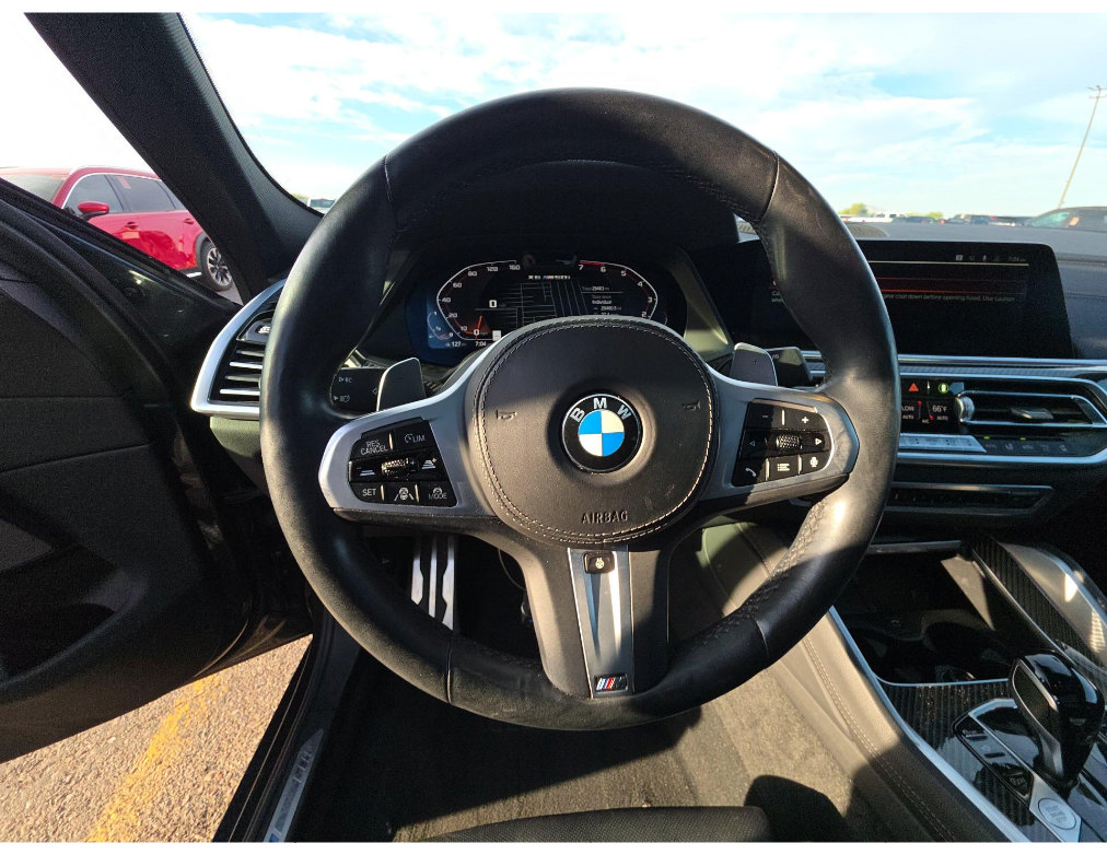Used 2022 BMW X6 M50i AWD/4WD image 8