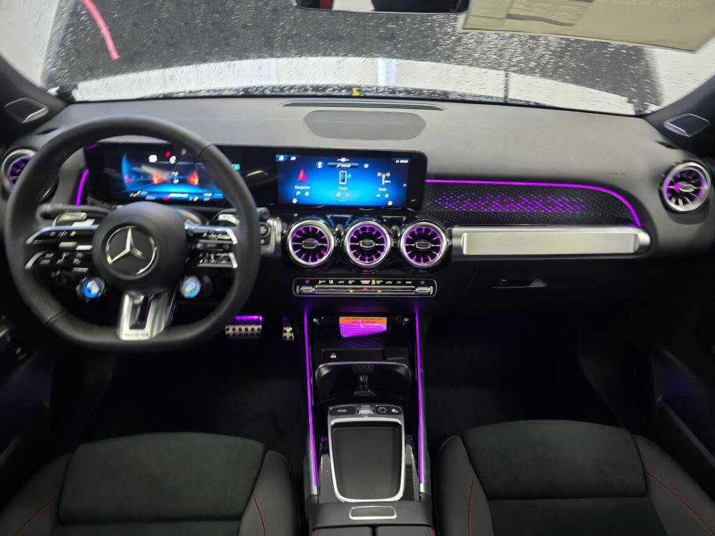 New 2026 Mercedes-Benz GLB 35 AMG 4MATIC image 17