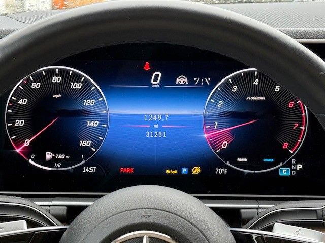 Used 2024 Mercedes-Benz GLE 450 4MATIC image 32