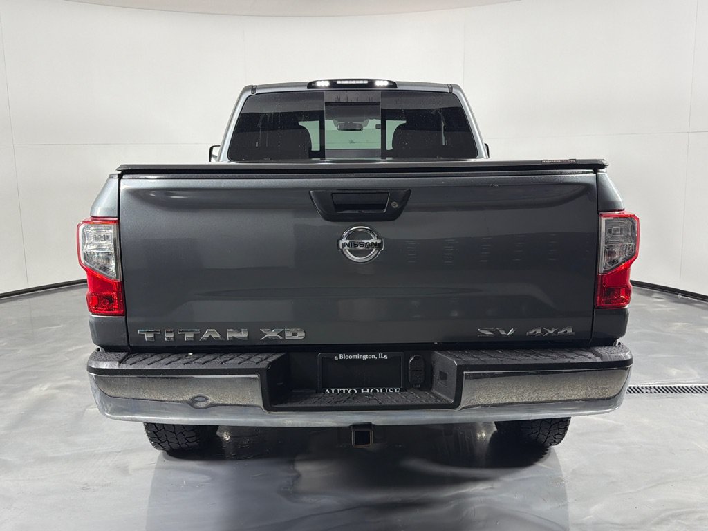 Used 2017 Nissan Titan SV AWD/4WD image 4