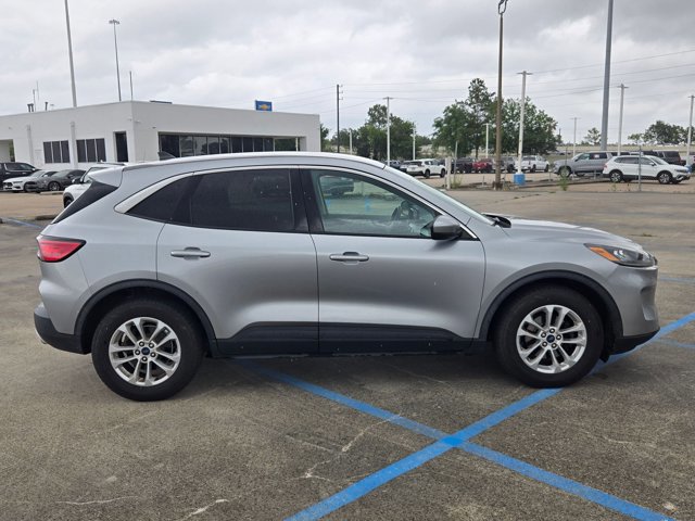 Used 2021 Ford Escape SE FWD image 4