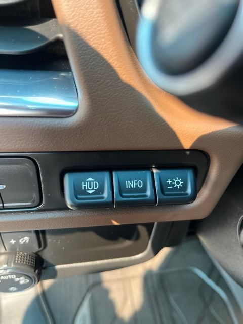 Used 2023 Chevrolet Tahoe High Country w/ Premium Package 2 AWD/4WD image 18