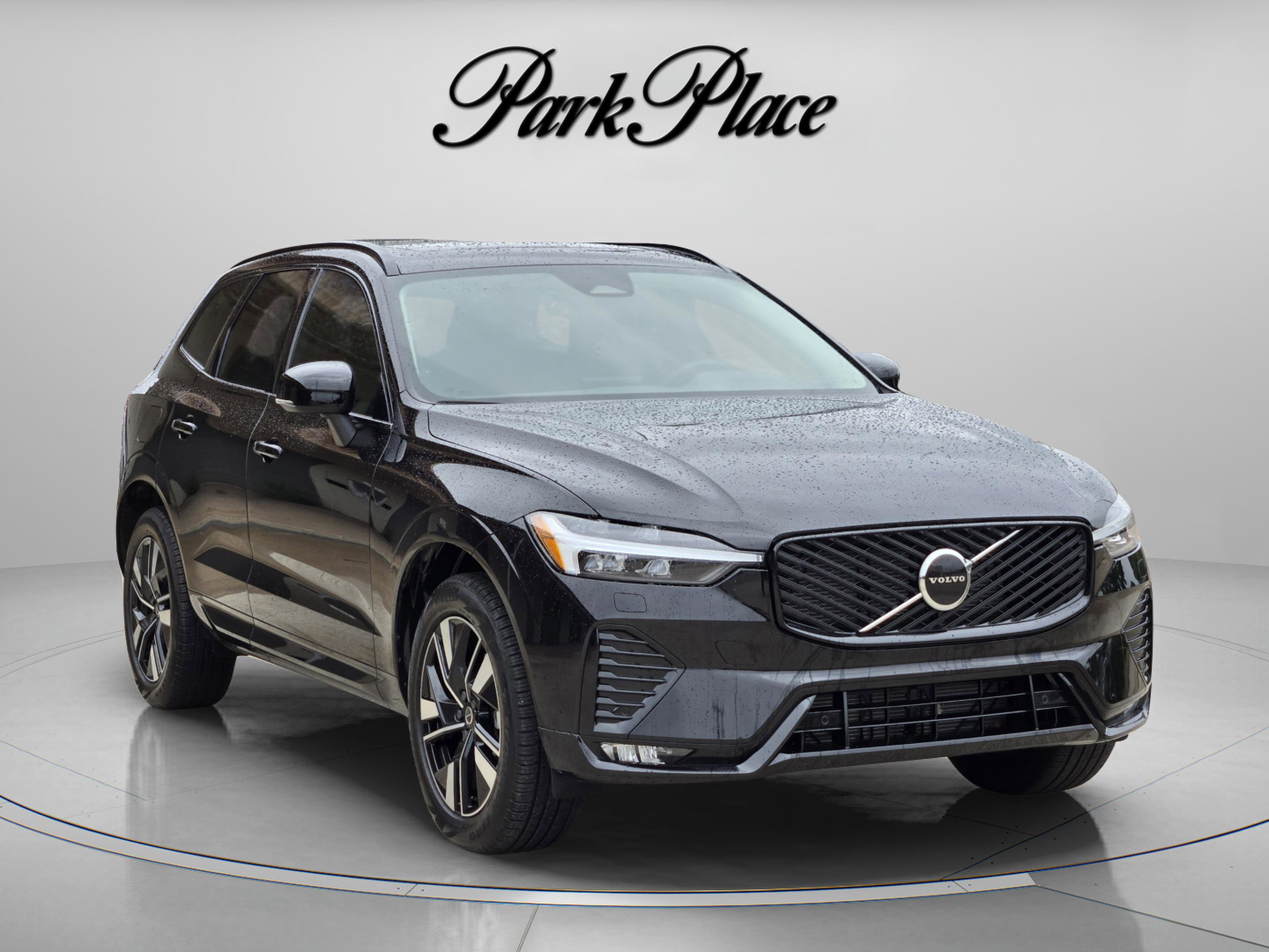 Used 2026 Volvo XC60 B5 Core w/ Protection Package Premier AWD/4WD image 8
