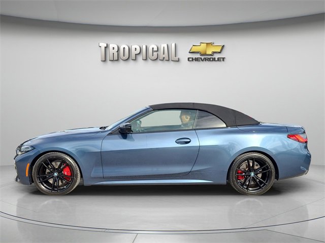 Used 2024 BMW M440i Convertible w/ Premium Package image 2