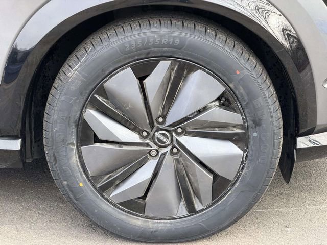 Used 2023 Nissan Ariya image 7