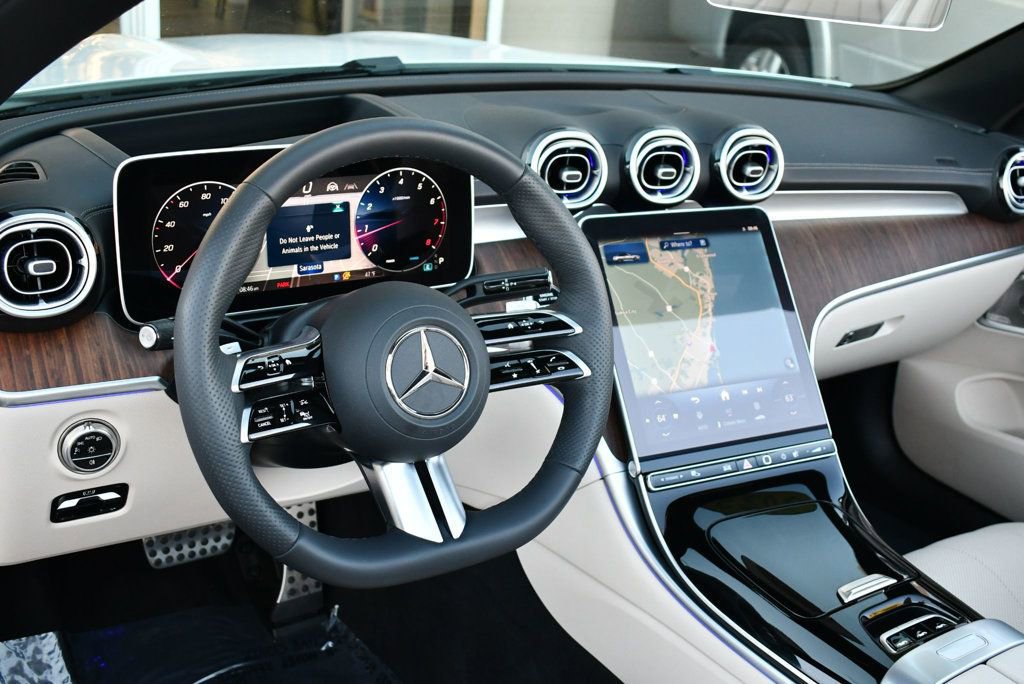Used 2025 Mercedes-Benz CLE 300 4MATIC Cabriolet image 62