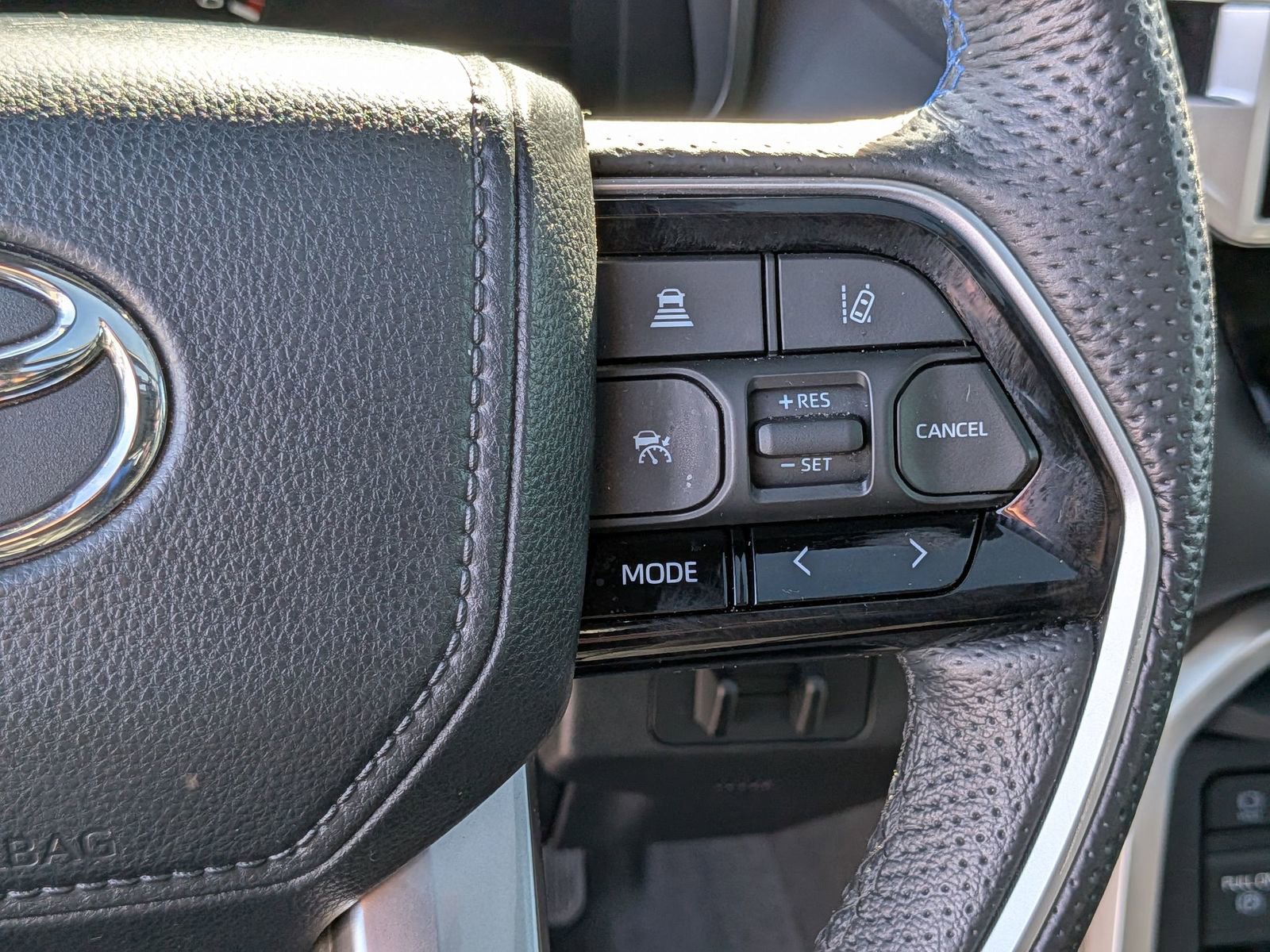 Used 2023 Toyota Tundra Platinum image 19