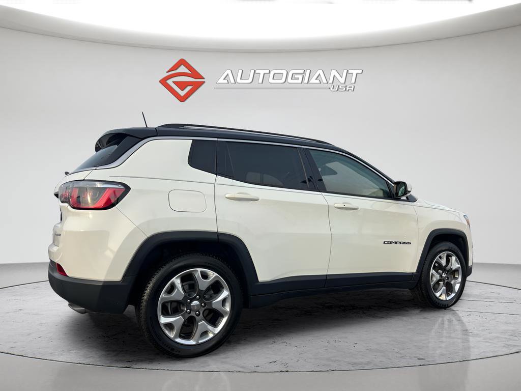 Used 2018 Jeep Compass Limited w/ Safe & Security Group FWD image 8