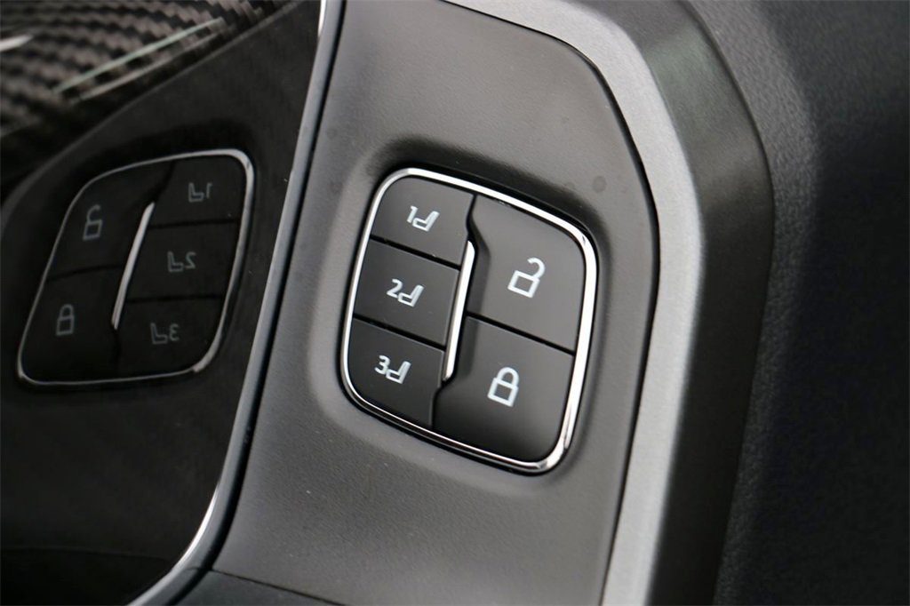 New 2026 Ford F250 Lariat w/ Black Appearance Package image 14