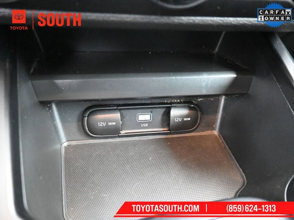 Used 2023 Kia Soul LX image 18