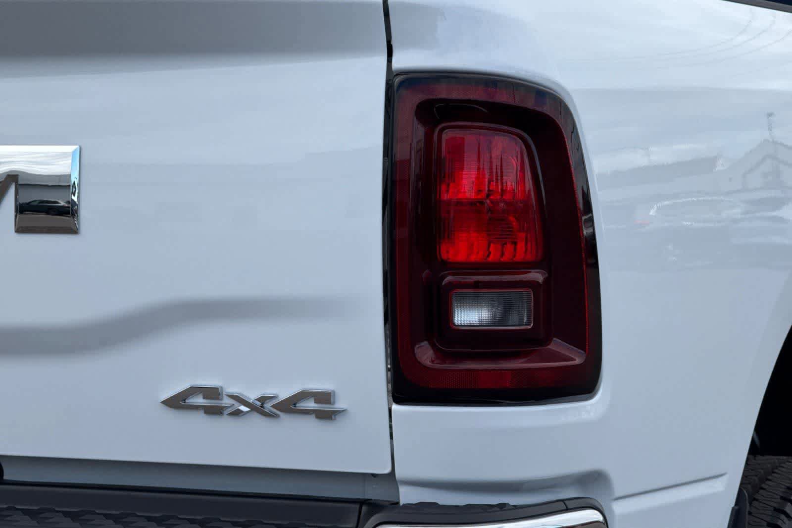 New 2026 RAM 2500 Tradesman AWD/4WD image 31