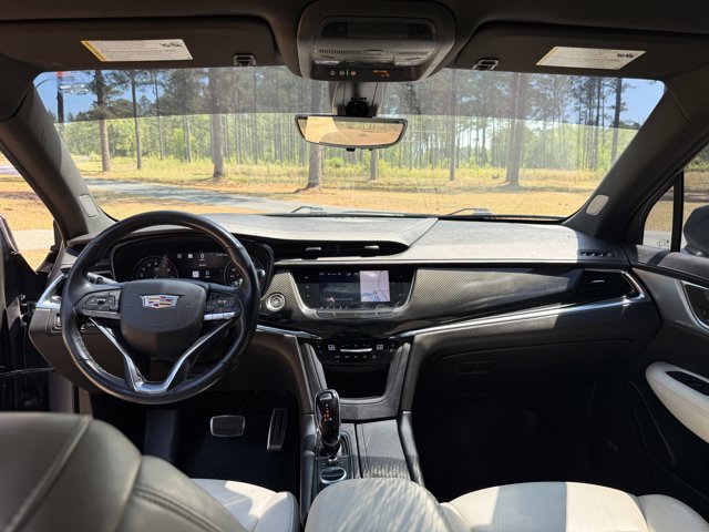 Used 2021 Cadillac XT6 Sport AWD/4WD image 18