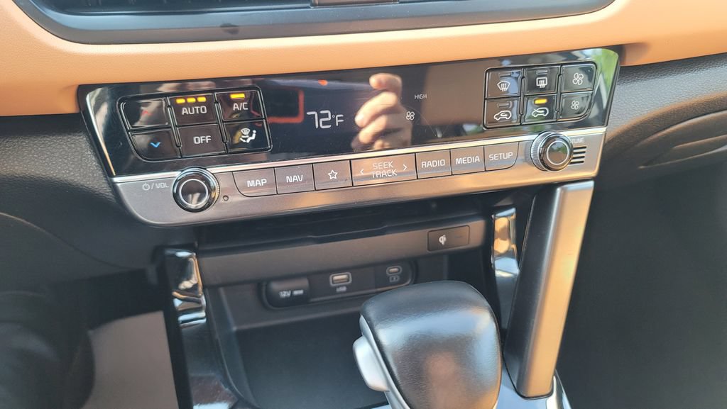 Used 2025 Kia Seltos EX w/ EX Sunroof Package FWD image 22