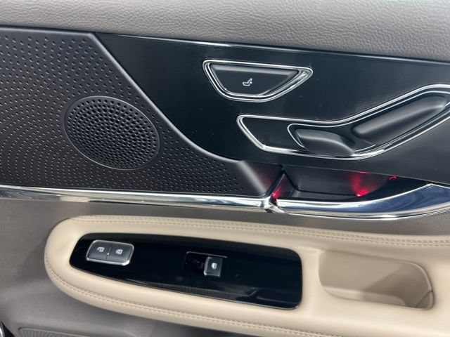 Certified 2023 Lincoln Corsair AWD w/ Equipment Group 101A image 28