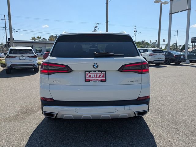 Used 2023 BMW X5 xDrive40i w/ Premium Package image 6